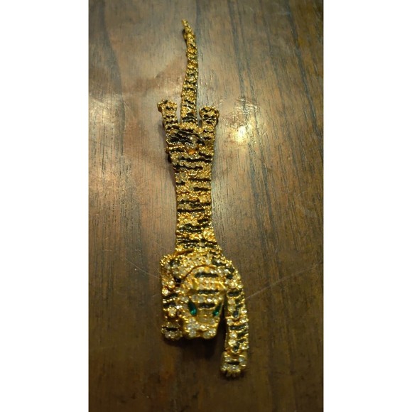 Vintage Articulated Tiger Cat Draping Shoulder Brooch Goldtone Black 6" - Picture 1 of 5